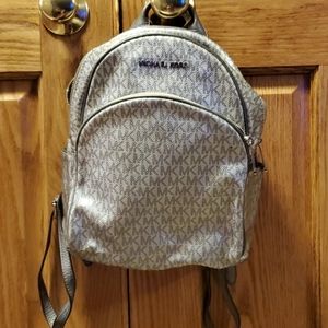 Michael kors purse backpack